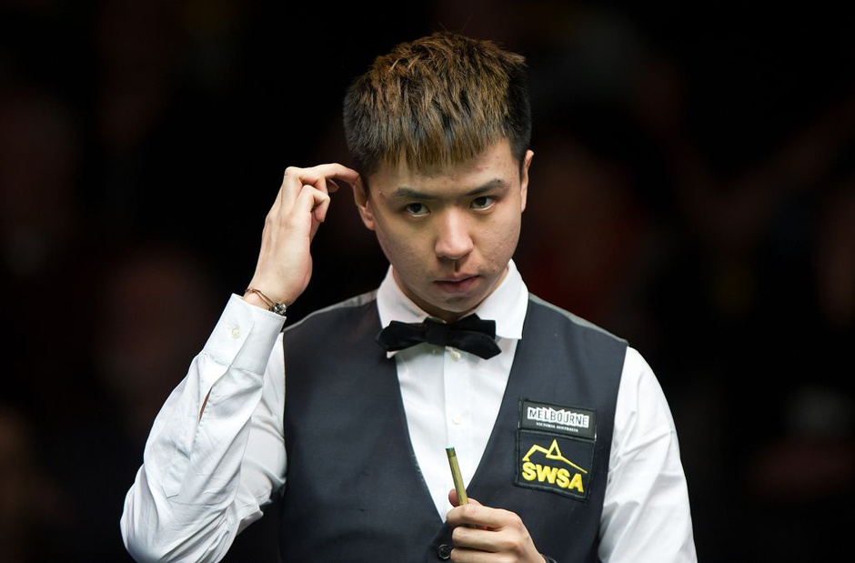 中超：深圳新鹏城3-4云南玉昆，奥斯卡双响，拜合拉木替补染红.