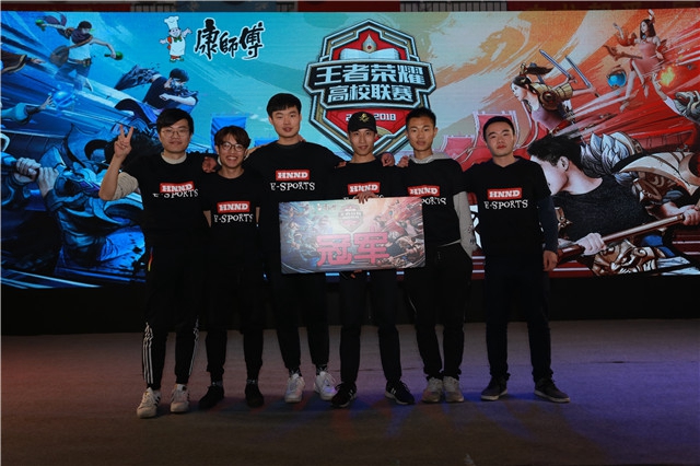 体育本台评论：惨痛失败暴露了哪些问题？