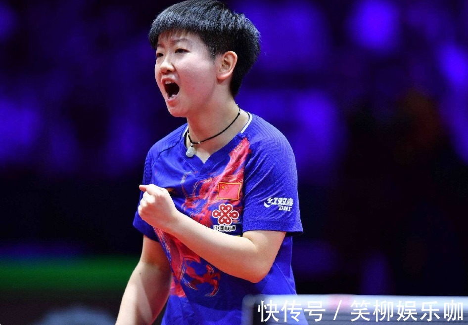 晚显得格外 晚显得格外